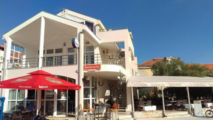 Galeb Lägenhet Veli Iž Exteriör bild